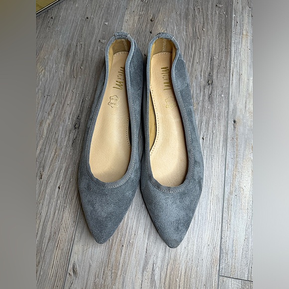 Mi.iM Suede Blue Flats - Picture 1 of 3